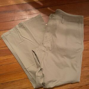 Men's Khakis like new